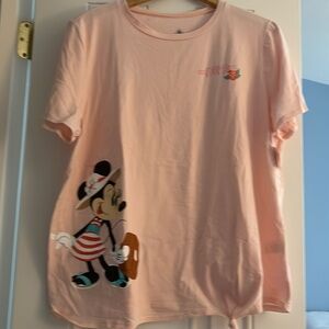 Disney Old Key West Resort Pink lightweight shirt shortsleeves and Minnie Mouse